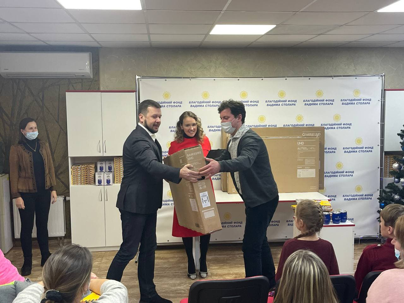 Победители конкурса Благотворительного фонда Вадима Столара получили призы